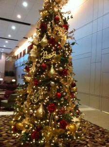 Texas Health Presbyterian Hospital's Golden Christmas Tree of Peace, Love, & Joy
